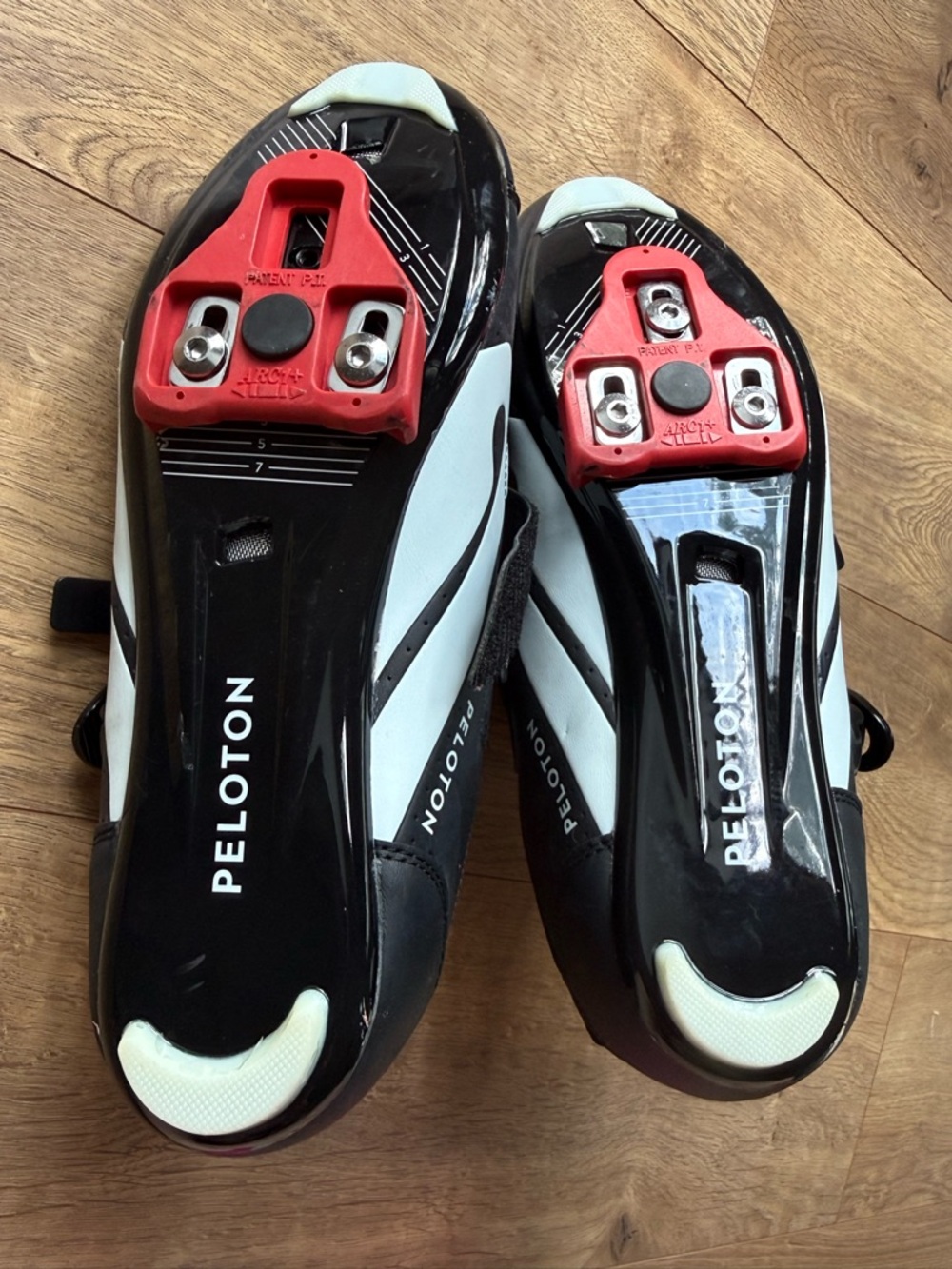 Women like new - original Peloton clip ins cycling - Picture 3 of 3